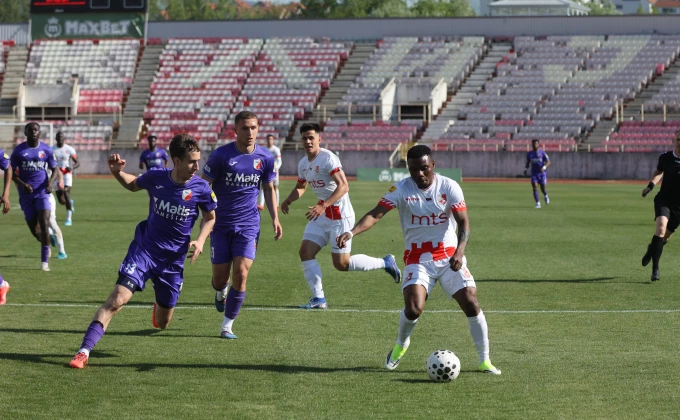 BETAPHOTO/SASA DJORDJEVIC